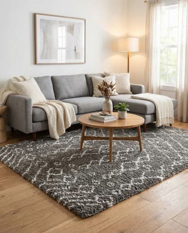  5' x 8' Moroccan Shag Rug