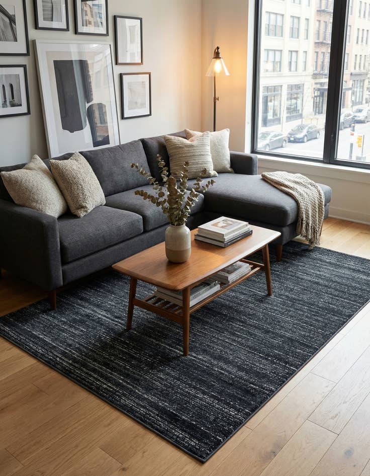 Detail image of 5' x 7' Uptown Rug