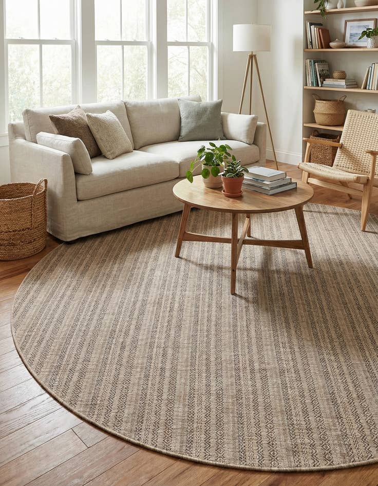 Detail image of 10' x 10' Easy-Clean Striped Indoor / Outdoor Round Rug
