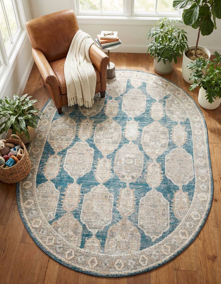 Detail image of 7' 10 x 10' 2 Lola Oval Rug