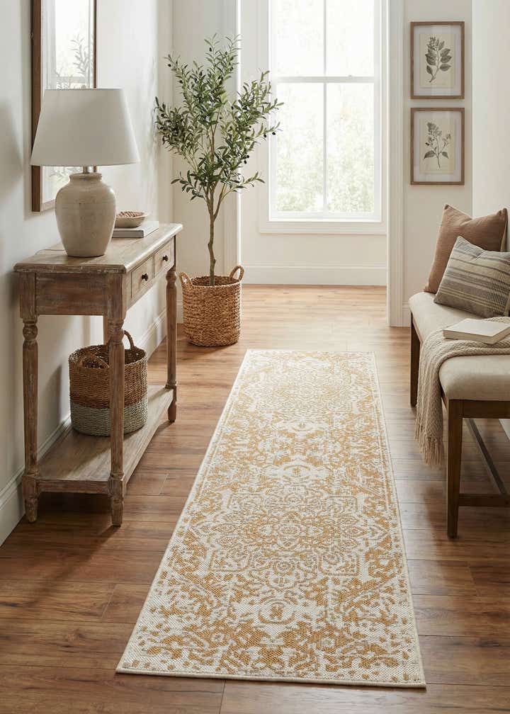 2' x 8' Easy-Clean Jill Zarin Dubai Indoor / Outdoor Runner Rug