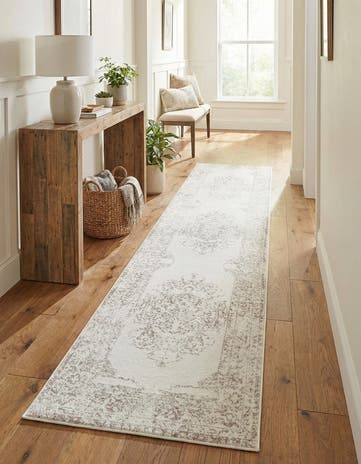 2' 7 x 12' Oxford Runner Rug