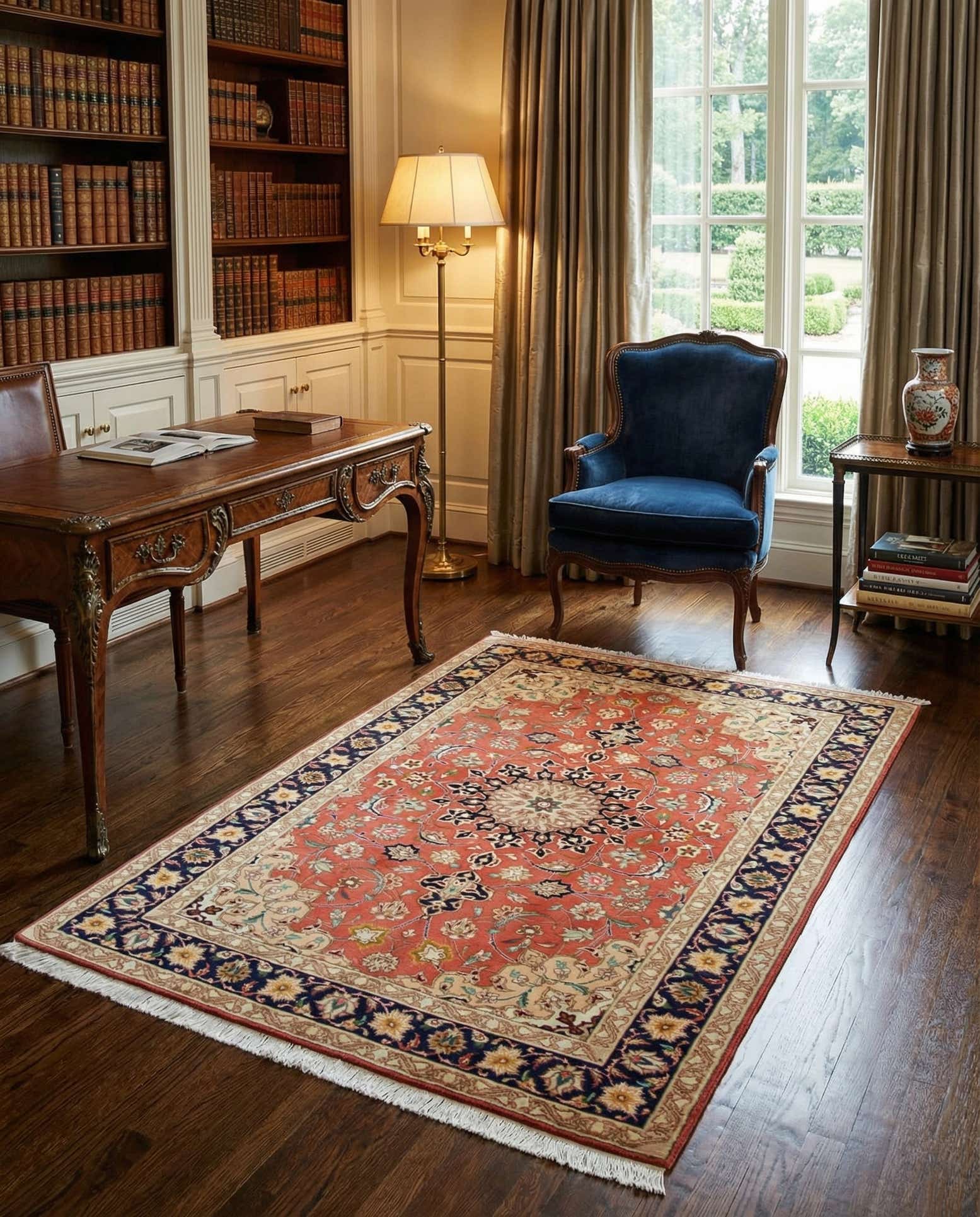3' 5 x 5' Hand Knotted Isfahan Persian Rug