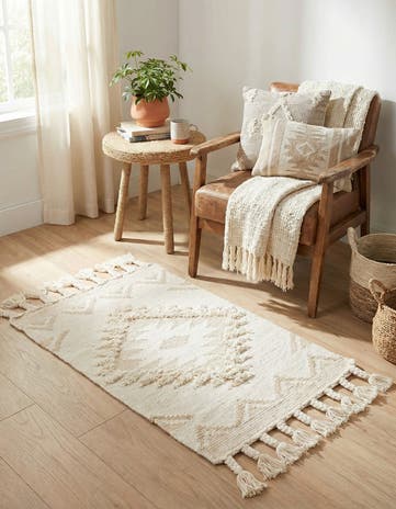 2' x 3' 1 Hand Woven Arizona Wool Rug