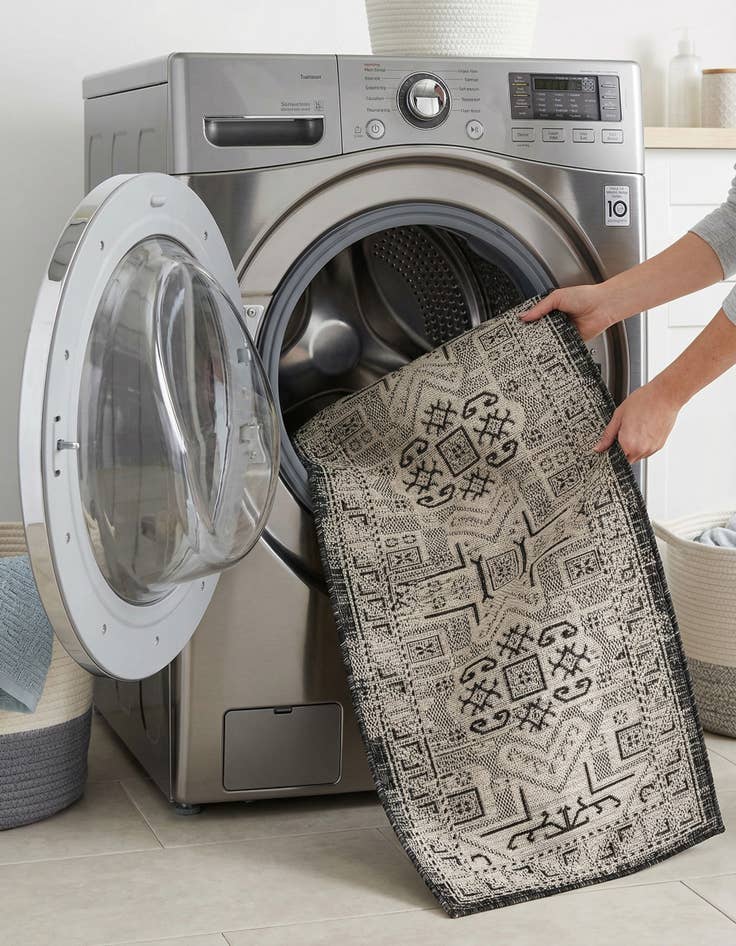 Detail image of 2' x 8'  Washable Aztec Indoor / Outdoor Runner Rug