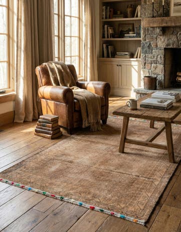 3' 9 x 6' 4 Hand Knotted Ultra Vintage Persian Wool Rug