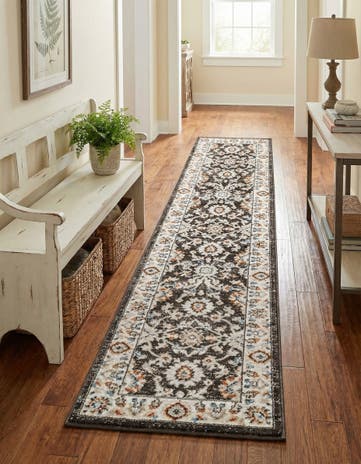 2' x 8' Charlotte Runner Rug
