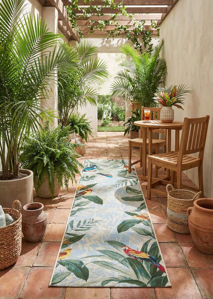 2' 7 x 11' Easy-Clean Botanical Indoor / Outdoor Runner Rug