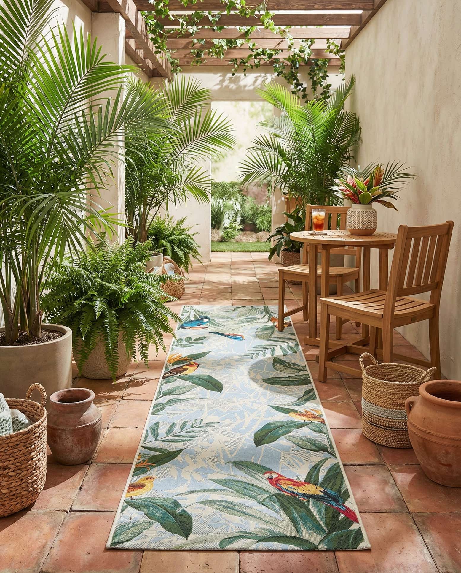 2' 7 x 11' Easy-Clean Botanical Indoor / Outdoor Runner Rug