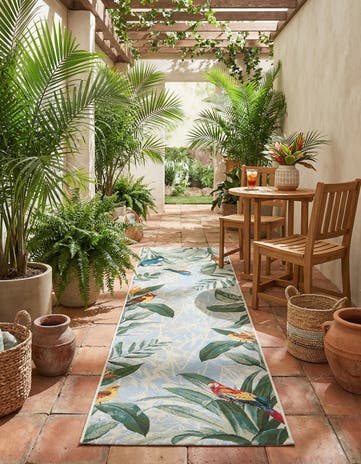 2' 7 x 11' Easy-Clean Botanical Indoor / Outdoor Runner Rug