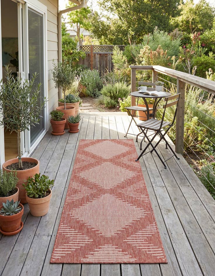 Detail image of 2' x 8'  Washable Modern Indoor / Outdoor Runner Rug