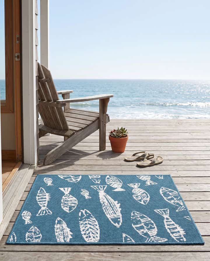 2' x 3' Easy-Clean Coastal Indoor / Outdoor Rug