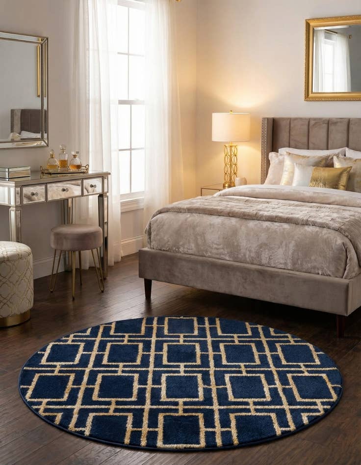 Detail image of 3' x 3'  Marilyn Monroe™ Glam Deco Round Rug