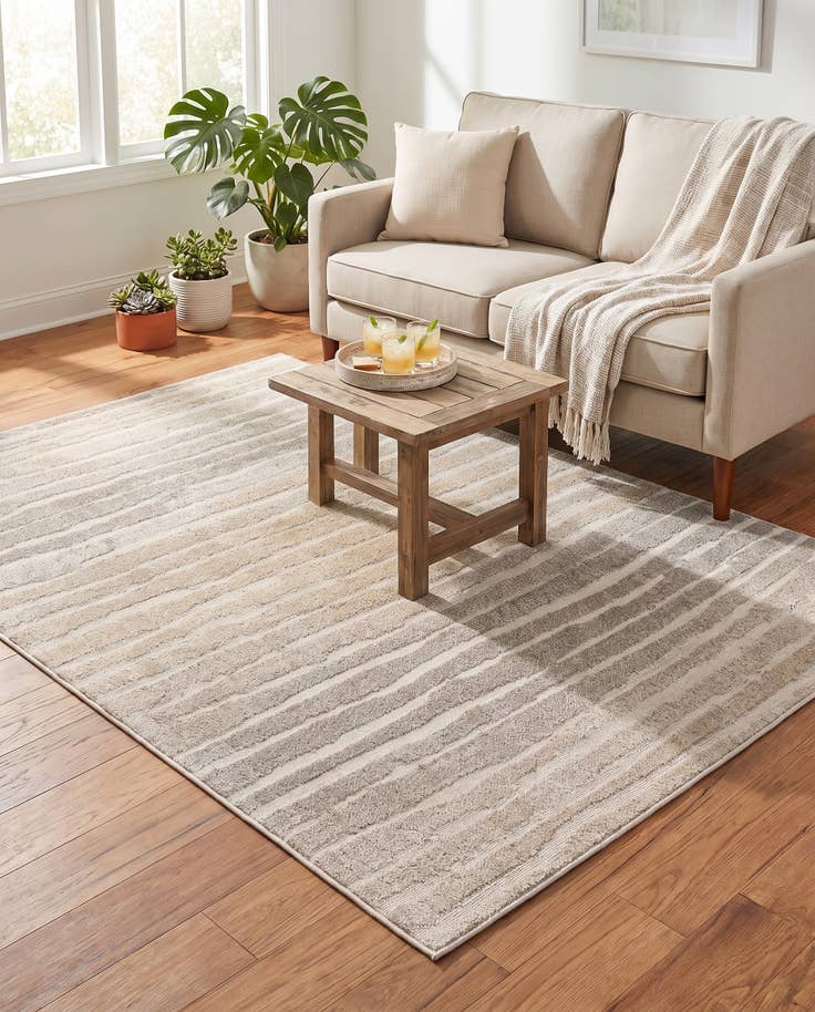 Detail image of 5' x 8' Easy-Clean Sabrina Soto Ola Indoor / Outdoor Rug