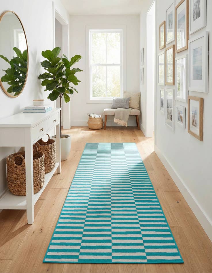 Detail image of 2' 9 x 9' 10 Tribeca Runner Rug