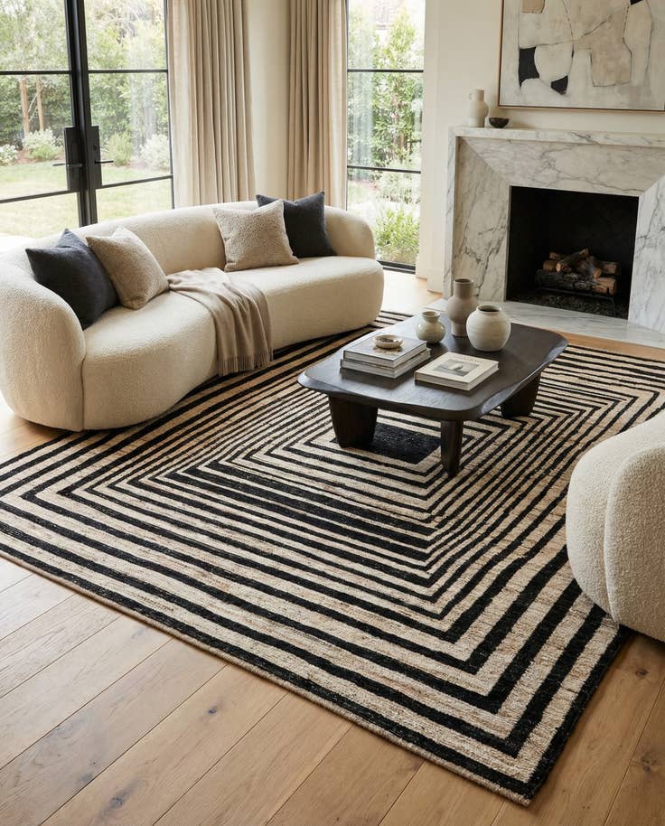 Detail image of 8' 2 x 9' 7 Hand Knotted Darya Wool Rug