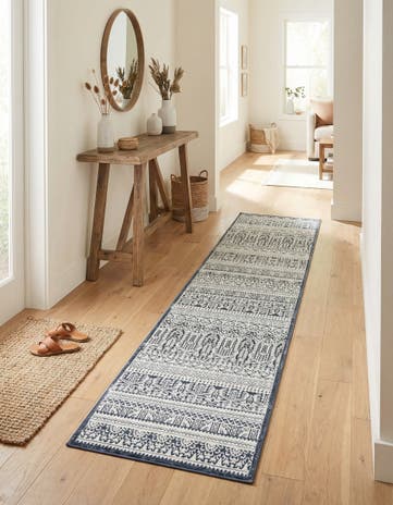 Jill Zarin 2' 7 x 14' Uptown Cloisters Runner Rug