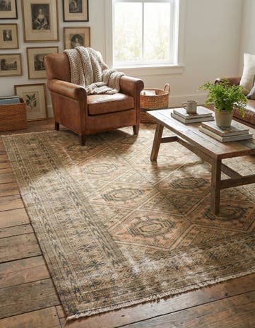 4' 1 x 5' Hand Knotted Ultra Vintage Persian Wool Rug