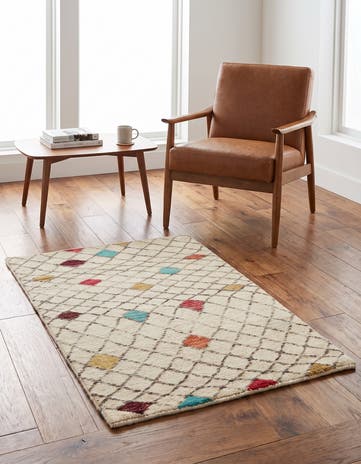 4' x 6' 4 Hand Knotted Darya Wool Rug