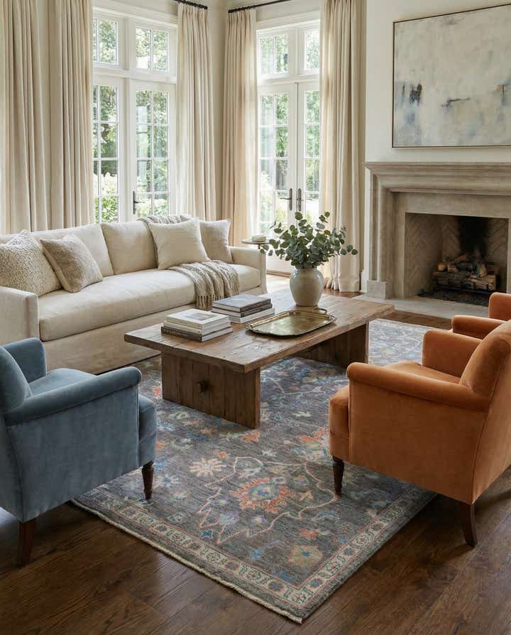 8' 1 x 10' Hand Knotted Oushak Wool Rug