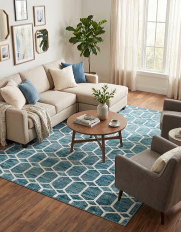 7' x 10' Lattice Trellis Rug