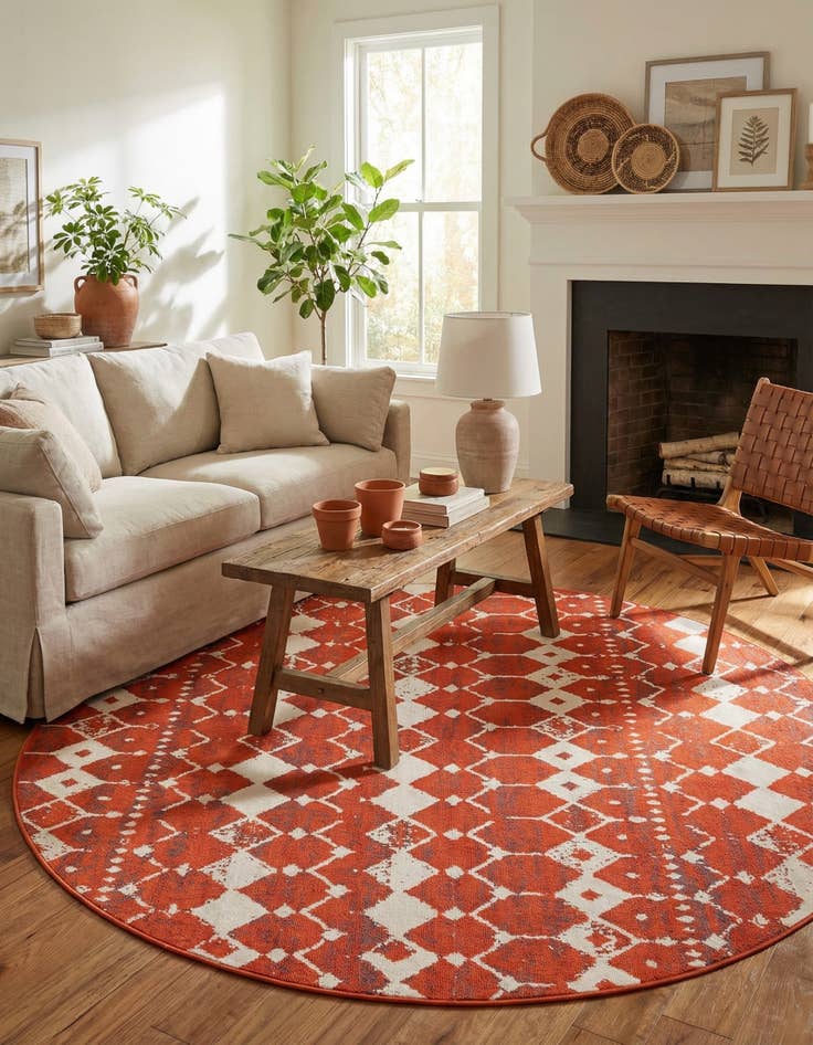 Detail image of  7' x 7'  Washable Lattice Indoor / Outdoor Round Rug