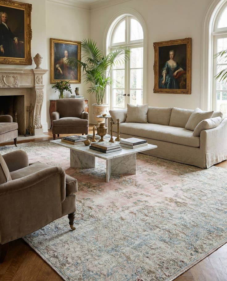 Detail image of 9' 4 x 13' 5 Vintage Royal Wool Rug