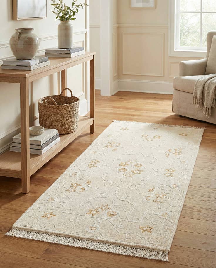 Detail image of 2' 7 x 5' 1 Hand Knotted Darya Wool Rug