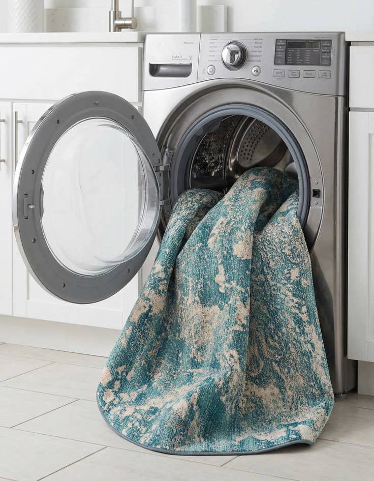 Detail image of  7' 10 x 7' 10  Washable Modern Indoor / Outdoor Round Rug