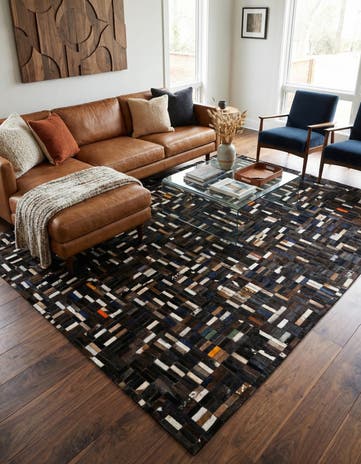 5' 1 x 8' Cowhide - Patchwork Rug