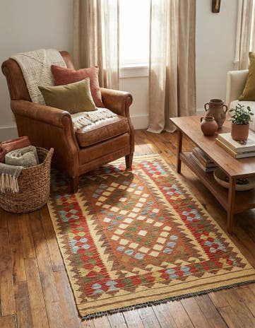 3' 3 x 5' 2 Hand Woven Kilim Maymana Wool Rug