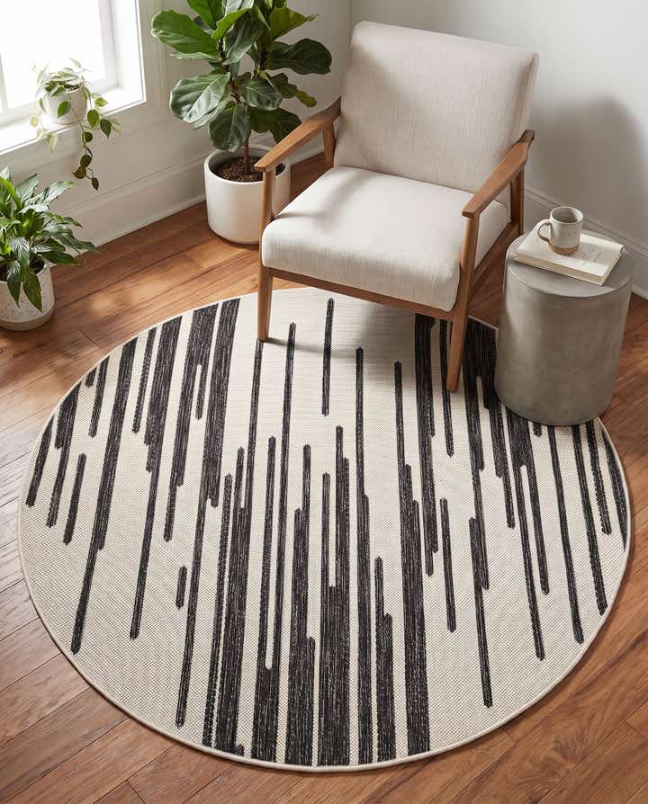 4' x 4' Easy-Clean Modern Indoor / Outdoor Round Rug