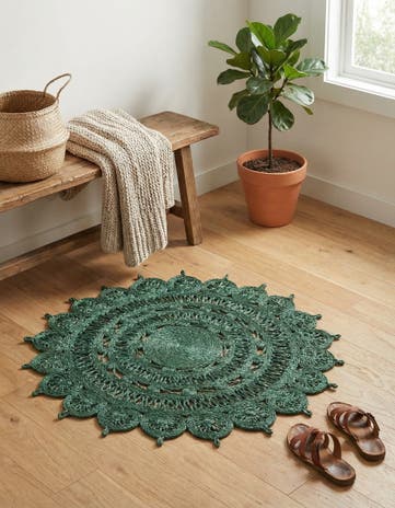 Hunter Green Handmade Braided Jute Round Rug