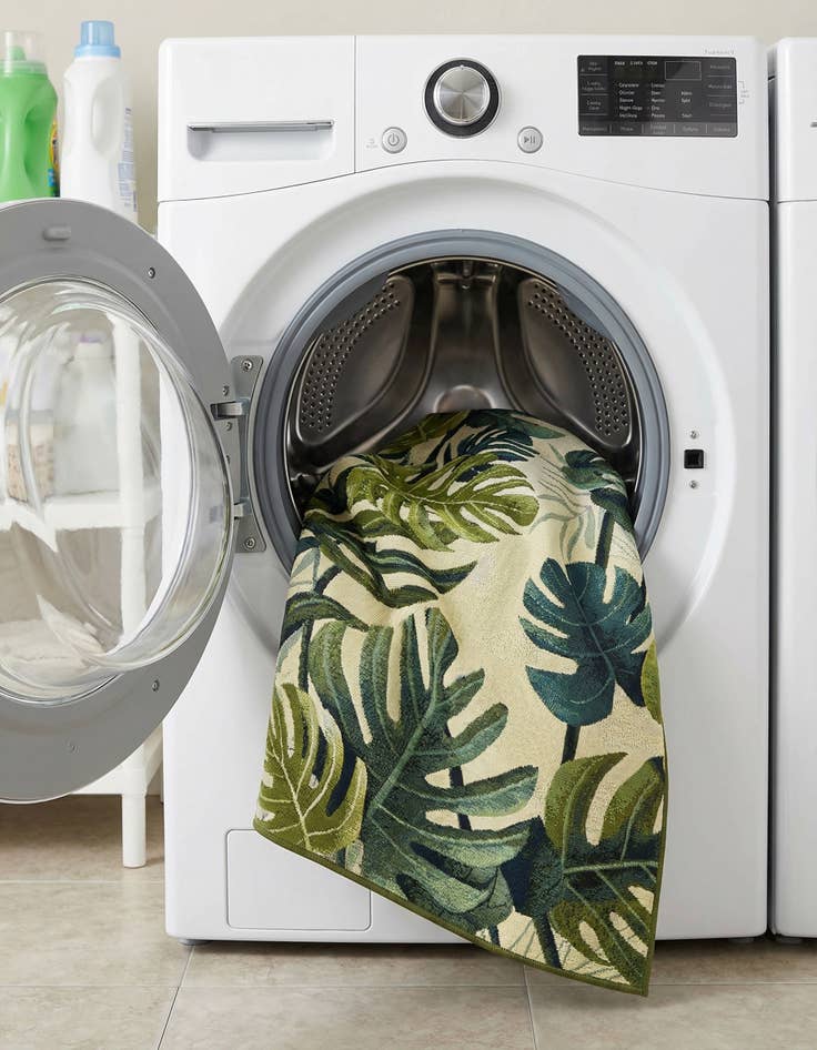 Detail image of 2' 7 x 10'  Washable Botanical Indoor / Outdoor Runner Rug