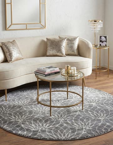 5' 3 x 5' 3 Marilyn Monroe™ Glam Dahlia Round Rug