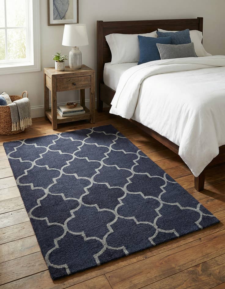 Detail image of 4' x 6' Luna Rug