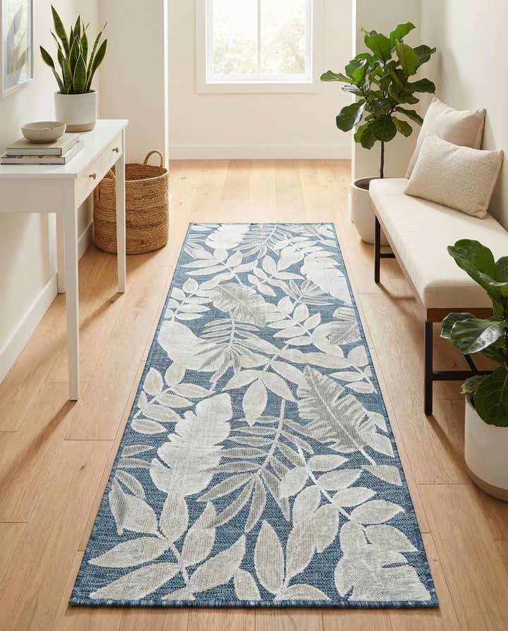 2' 2 x 6' Easy-Clean Botanical Indoor / Outdoor Runner Rug