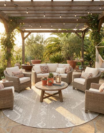 Gray Easy-Clean Bohemian Indoor / Outdoor Round Rug