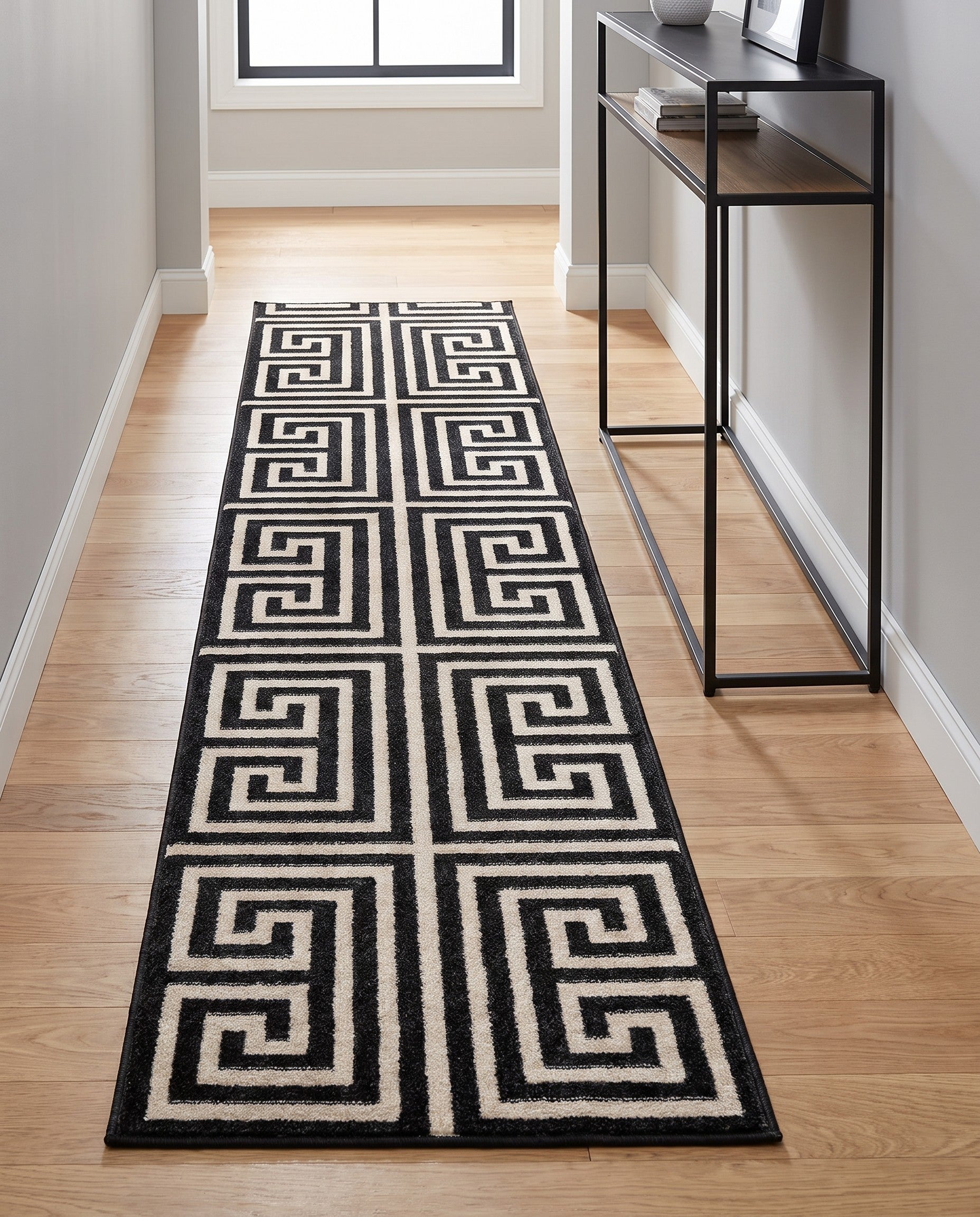 2' 7 x 10' Hera Runner Rug