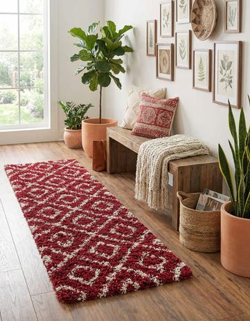 2' x 7' Lattice Shag Runner Rug