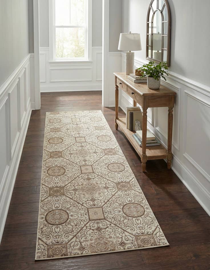 Detail image of 3' x 9' 10 Himalaya Runner Rug