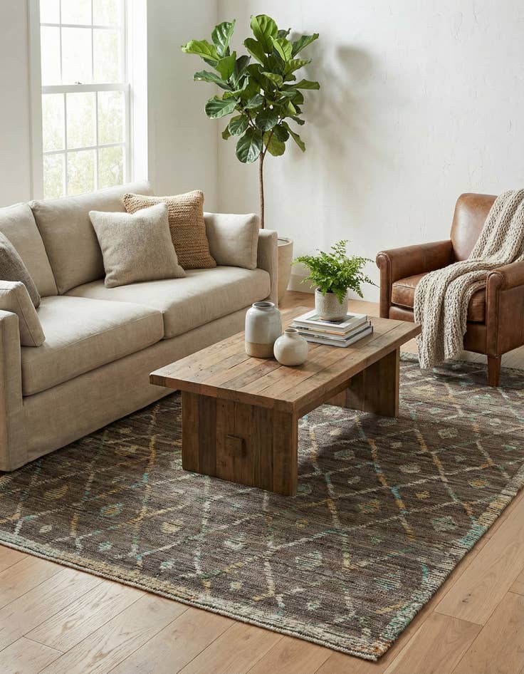 Detail image of 5' 8 x 8' 3  Hand Knotted Darya Wool Rug