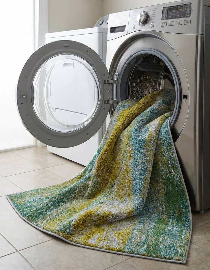 Detail image of 3' 3 x 5' 3  Washable Barcelona Rug