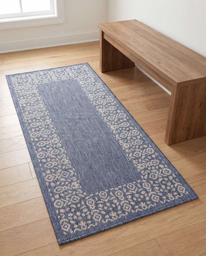 2' x 4' Easy-Clean Border Indoor / Outdoor Runner Rug
