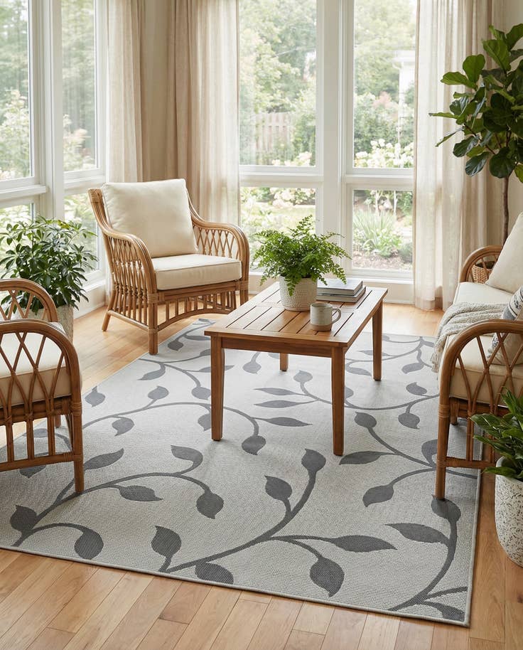Detail image of 6' x 9' Easy-Clean Botanical Indoor / Outdoor Rug