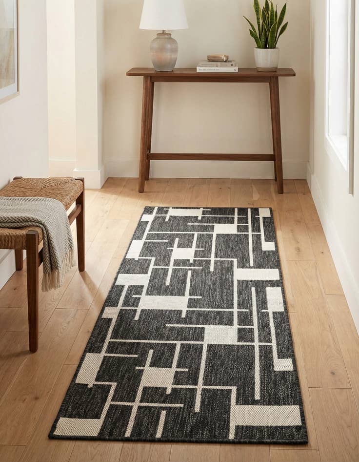 Detail image of  2' x 6'  Washable Modern Indoor / Outdoor Runner Rug