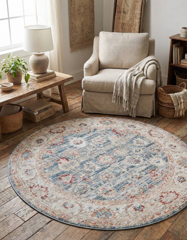 Detail image of  3' 10 x 3' 10 Noble Round Rug