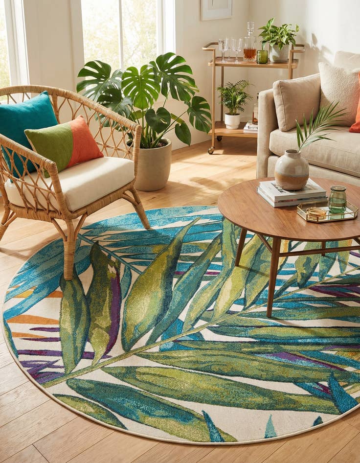 Detail image of  6' x 6'  Washable Botanical Indoor / Outdoor Round Rug