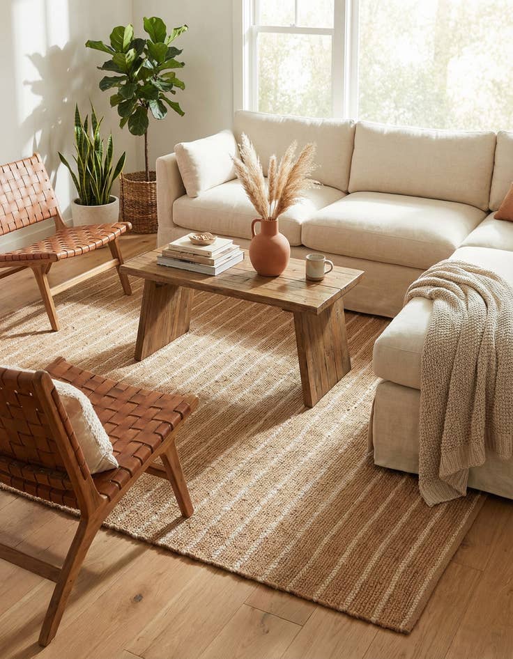 Detail image of 7' 10 x 7' 10  Hand Braided Laurel Handwoven Jute Square Rug