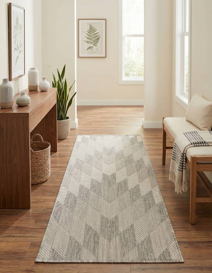 Detail image of 2' x 5' 3 Easy-Clean Modern Indoor / Outdoor Runner Rug